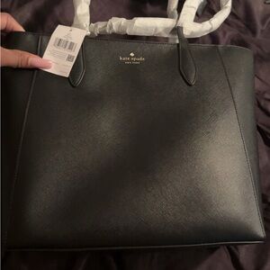 Brand new Kate spade purse. Large and very roomy